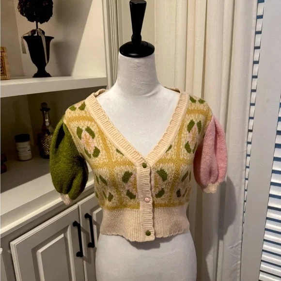 NWT ZARA Floral Knit Jacquard Cropped Cardigan - S - Picture 2 of 3